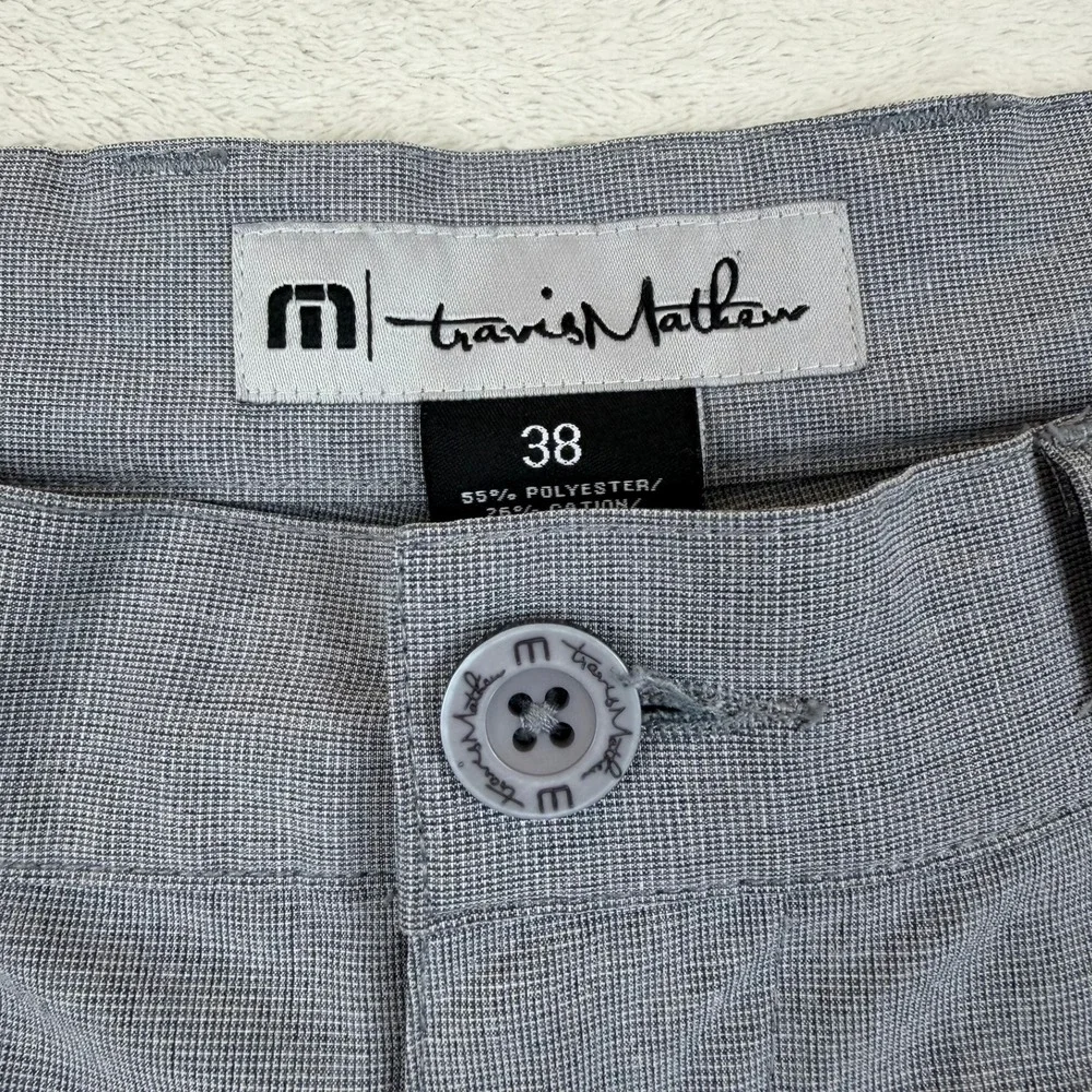 Travis Mathew Mens Grey Heathered Performance Golf Shorts Size 38 Stretch 10